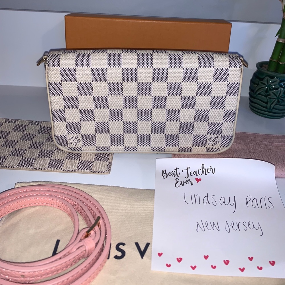 ✨SOLD✨ Louis Vuitton Pochette Felicie Damier Azur - Picture 10 of 15